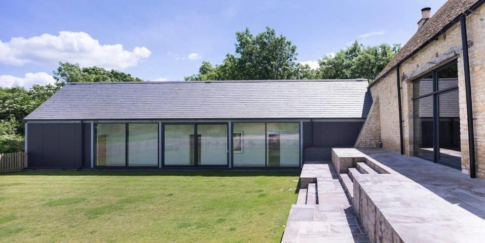 Crucis Park Estate Villa Cirencester Exterior foto